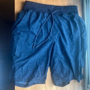 Lululemon Small LINER shorts